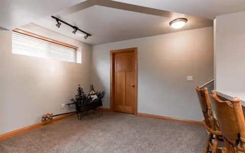 2830 Twinleaf Rd, Robins, IA 52328 photo 15