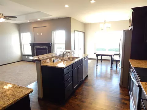 3005 Ridgeview Dr, Ely, IA 52227 photo 3