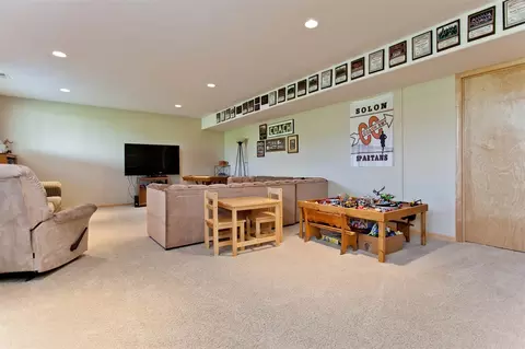 2165 Hillside Dr, Ely, IA 52227 photo 19