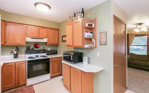 1520 North Dr, Ely, IA 52227 photo 7