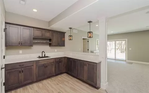 6402 NE Michael Dr, Cedar Rapids, IA 52411 photo 18