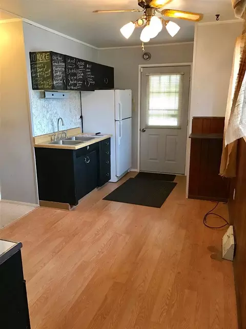 4722 E Avenue NE, Cedar Rapids, IA 52402 photo 10