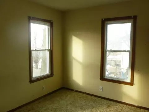 110 E 6th St, Wilton, IA 52778 photo 10
