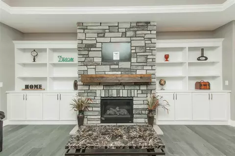 6318 Michael Dr NE, Cedar Rapids, IA 52411 photo 14