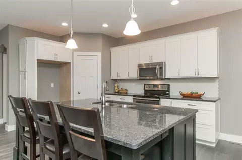 6318 Michael Dr NE, Cedar Rapids, IA 52411 photo 15