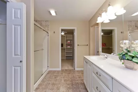 4025 N Willowbend Rd NE, Cedar Rapids, IA 52411 photo 25
