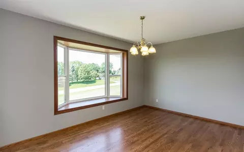 4250 Plumberry Rd, Ely, IA 52227 photo 10