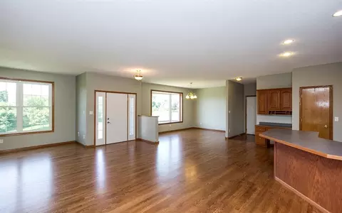 4250 Plumberry Rd, Ely, IA 52227 photo 5