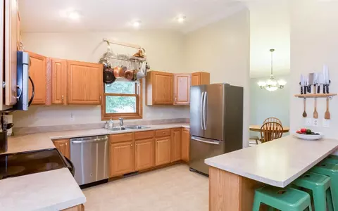 1540 Ranmar Ct, Ely, IA 52227 photo 10