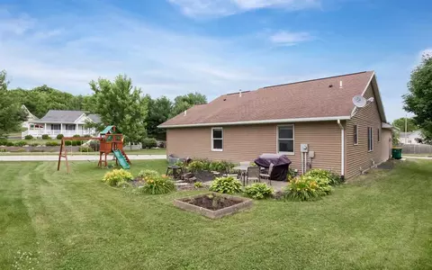 1540 Ranmar Ct, Ely, IA 52227 photo 24