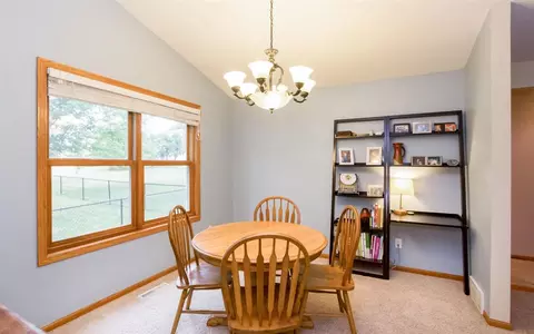 1540 Ranmar Ct, Ely, IA 52227 photo 11