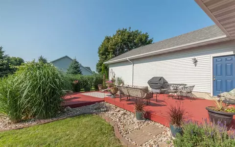 9362 Deer Valley Dr, Cedar Rapids, IA 52411 photo 23