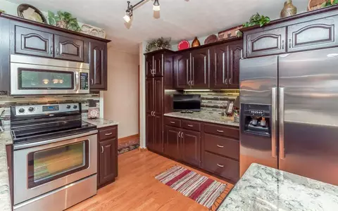 9362 Deer Valley Dr, Cedar Rapids, IA 52411 photo 8