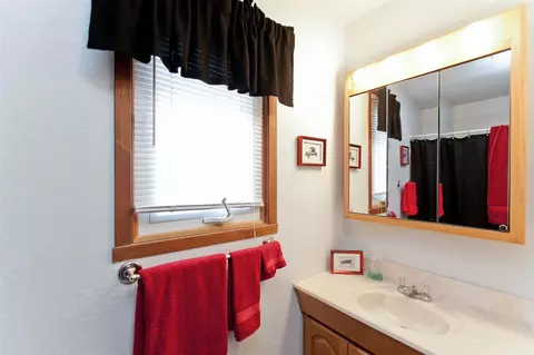 1860 Highland Rd, Ely, IA 52227 photo 18