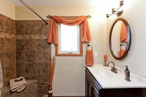 1860 Highland Rd, Ely, IA 52227 photo 13