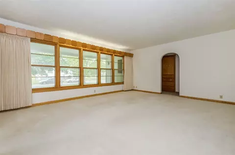 311 Poplar St, Bennett, IA 52721 photo 5