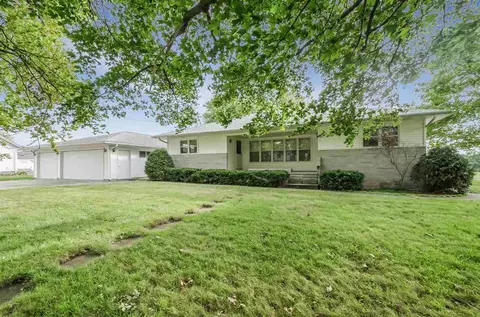 311 Poplar St, Bennett, IA 52721 photo 1