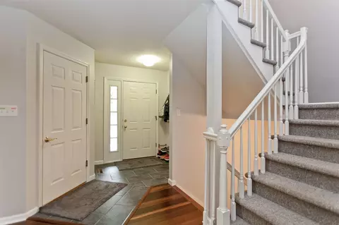 3355 Riverpointe Cir NE, Cedar Rapids, IA 52411 photo 5