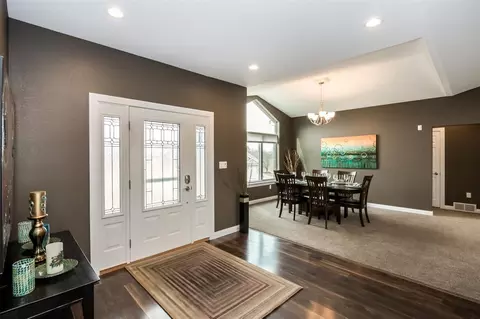 104 Summit Dr, Tipton, IA 52772 photo 3