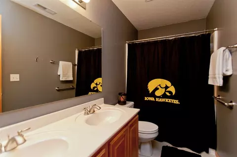 4320 Viola St, Cedar Rapids, IA 52411 photo 34
