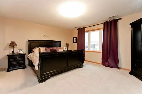 4320 Viola St, Cedar Rapids, IA 52411 photo 25