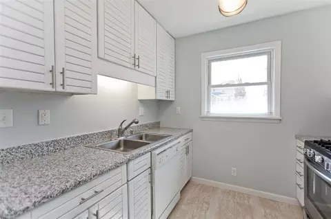 3201 Eastern Ave NE, Cedar Rapids, IA 52402 photo 13