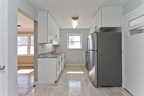 3201 Eastern Ave NE, Cedar Rapids, IA 52402 photo 11