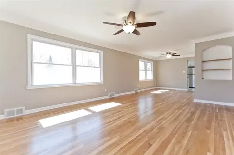 3201 Eastern Ave NE, Cedar Rapids, IA 52402 photo 5
