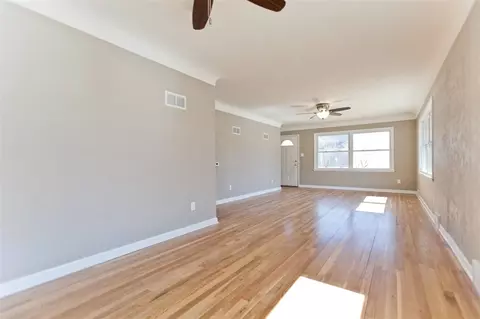 3201 Eastern Ave NE, Cedar Rapids, IA 52402 photo 3