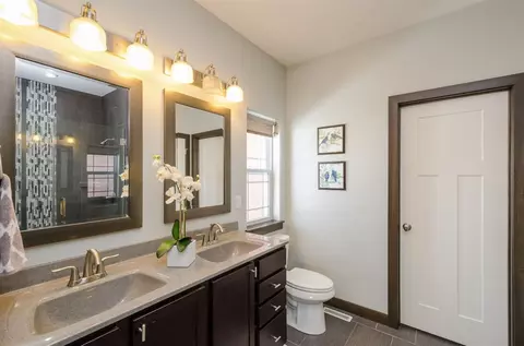 1155 Sunrise Dr, Ely, IA 52227 photo 17