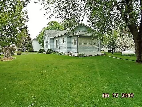 138 Willow St, Bennett, IA 52721 photo 5