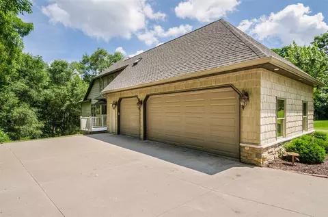 1940 Meadow Pl, Ely, IA 52227 photo 32