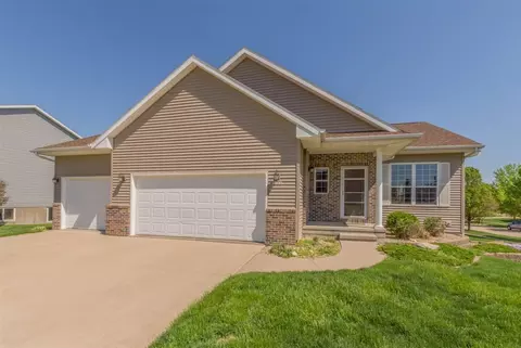 1995 E Pacific St, Ely, IA 52227 photo 2