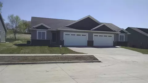 2090 Sunflower St, Ely, IA 52227 photo 1