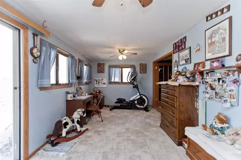5125 Ely Rd SW, Cedar Rapids, IA 52404 photo 11