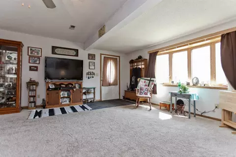 5125 Ely Rd SW, Cedar Rapids, IA 52404 photo 7