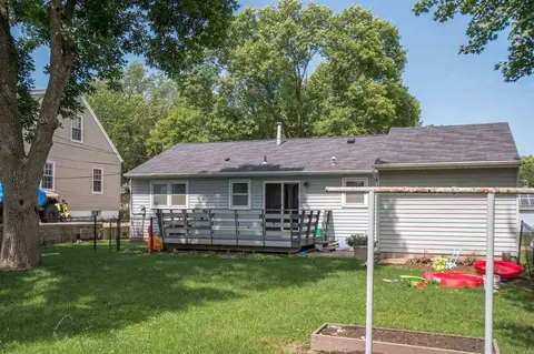 1069 27th St NE, Cedar Rapids, IA 52402 photo 25