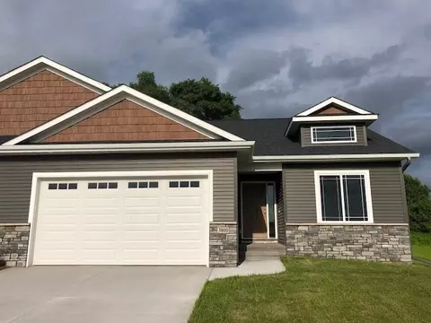 2060 Sunflower St, Ely, IA 52227 photo 3