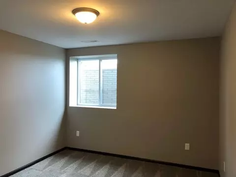 2070 Sunflower St, Ely, IA 52227 photo 34