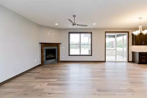 1945 Fox Ridge Rd, Ely, IA 52227 photo 8