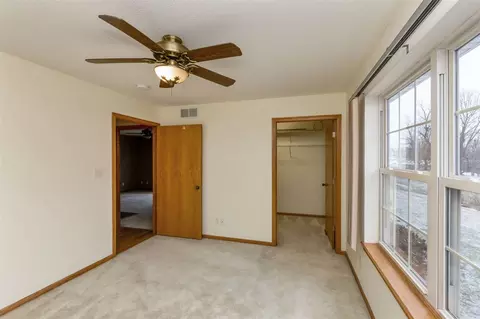 2905 Dennis Dr NW, Cedar Rapids, IA 52405 photo 17
