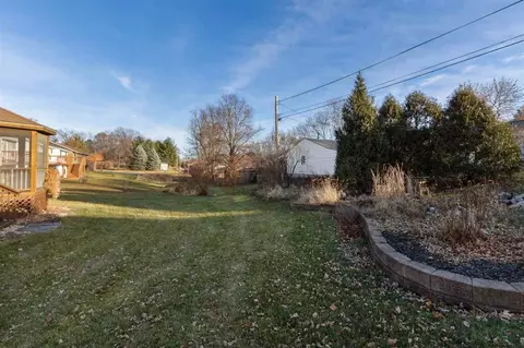 2905 Dennis Dr NW, Cedar Rapids, IA 52405 photo 25