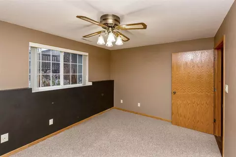 2905 Dennis Dr NW, Cedar Rapids, IA 52405 photo 22