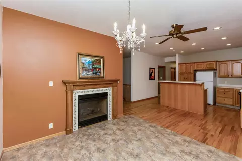 2905 Dennis Dr NW, Cedar Rapids, IA 52405 photo 8