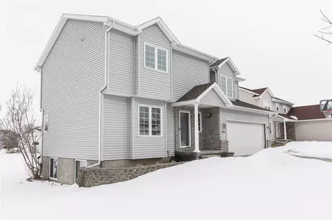 1875 E Pacific St, Ely, IA 52227 photo 2