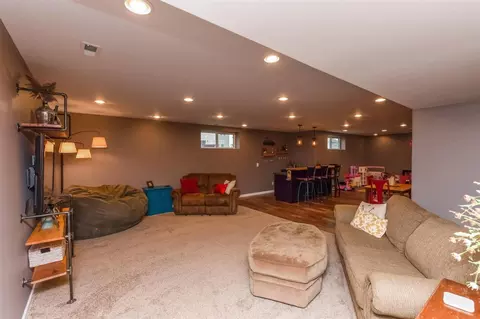 2050 Hillside Ct, Ely, IA 52227 photo 20