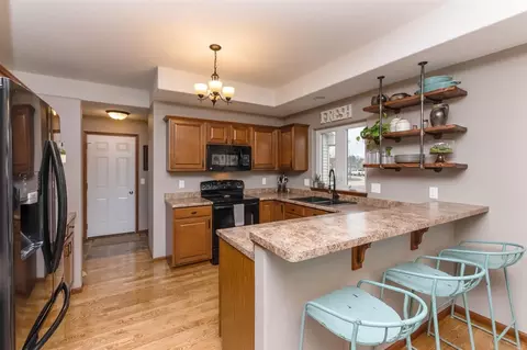 2050 Hillside Ct, Ely, IA 52227 photo 7