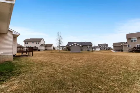 2050 Hillside Ct, Ely, IA 52227 photo 27