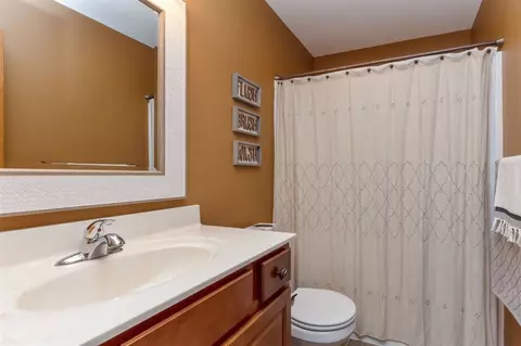 2050 Hillside Ct, Ely, IA 52227 photo 11