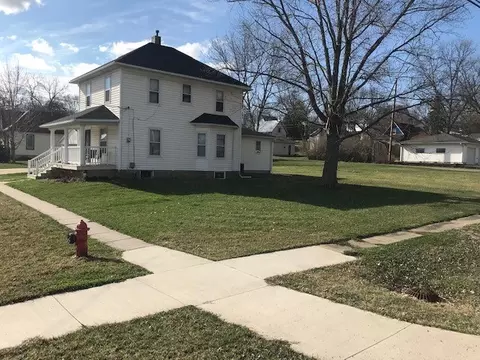 171 2nd St E, Riverside, IA 52327 photo 2